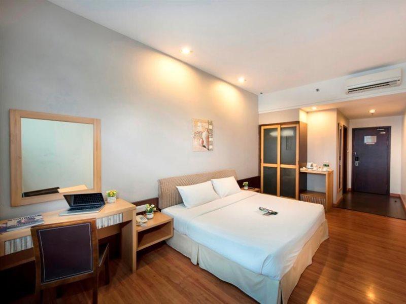 Kingwood Hotel Mukah Selangau Экстерьер фото