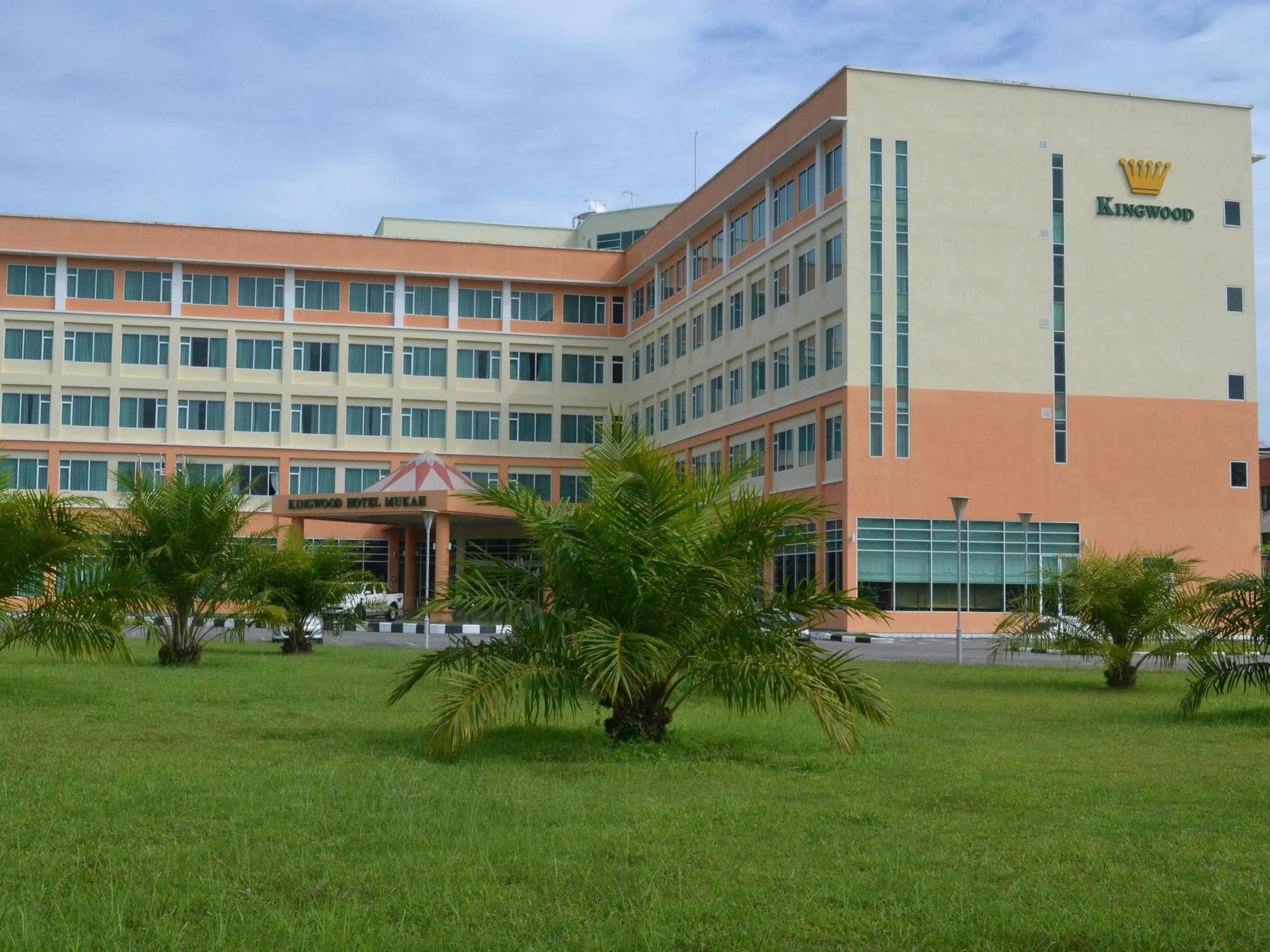 Kingwood Hotel Mukah Selangau Экстерьер фото